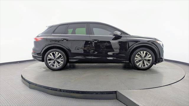 Used 2023 Audi Q4 e-tron Premium Plus RWD image 9