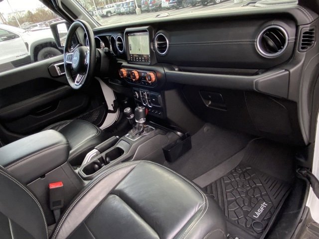 Used 2018 Jeep Wrangler Unlimited Sahara w/ Quick Order Package 24M Moab image 22