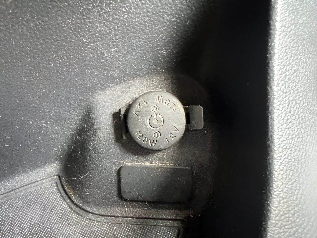 Used 2008 Kia Sportage LX FWD image 23