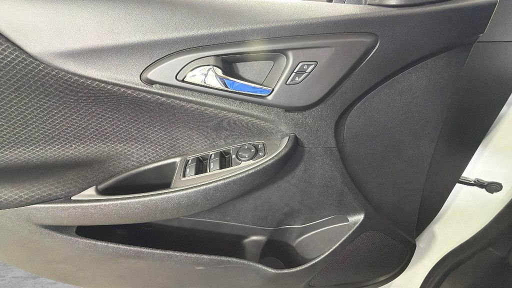 Used 2024 Chevrolet Malibu LS FWD image 25