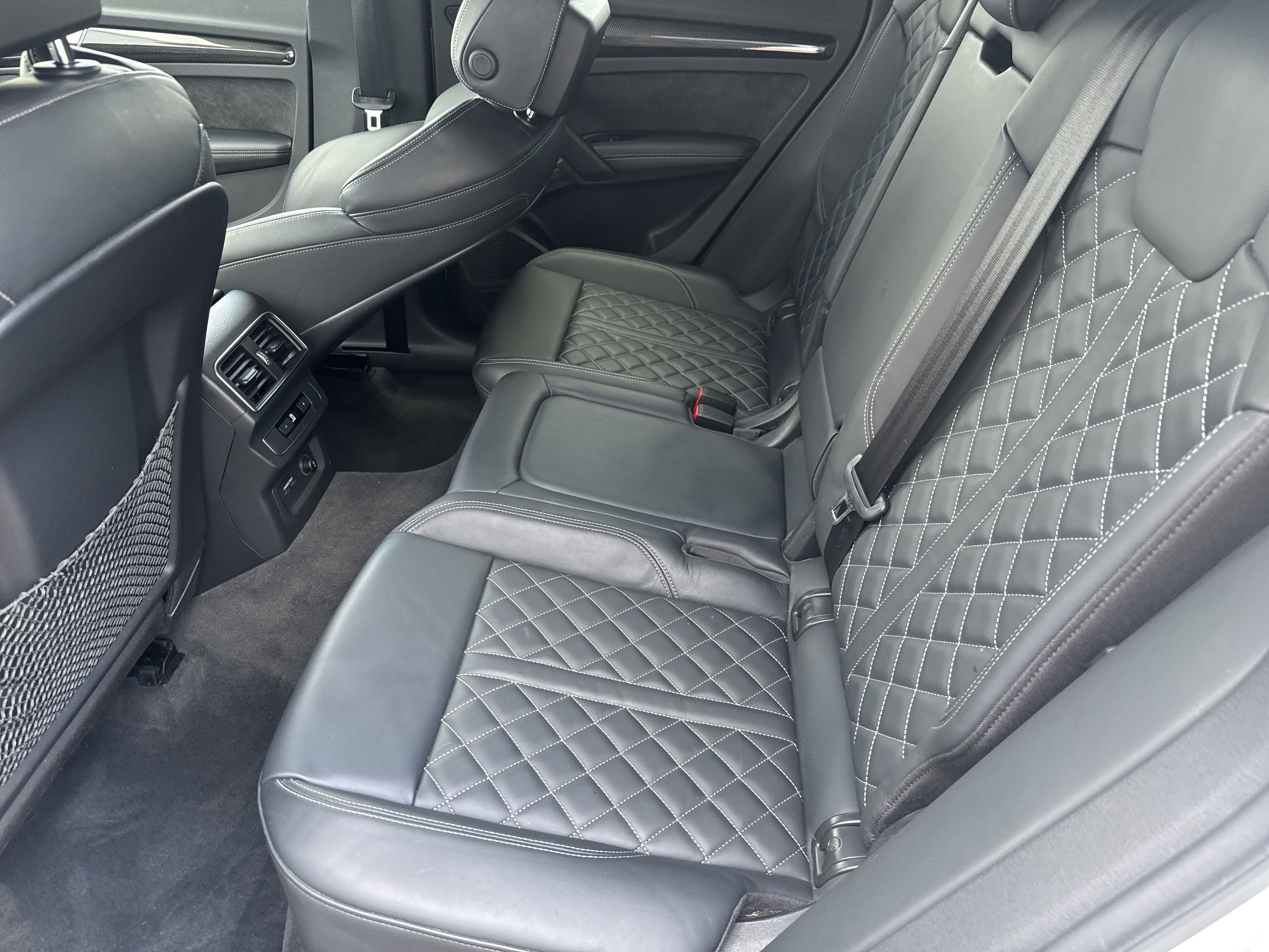 Used 2019 Audi SQ5 Premium Plus w/ Premium Plus Package AWD/4WD image 6