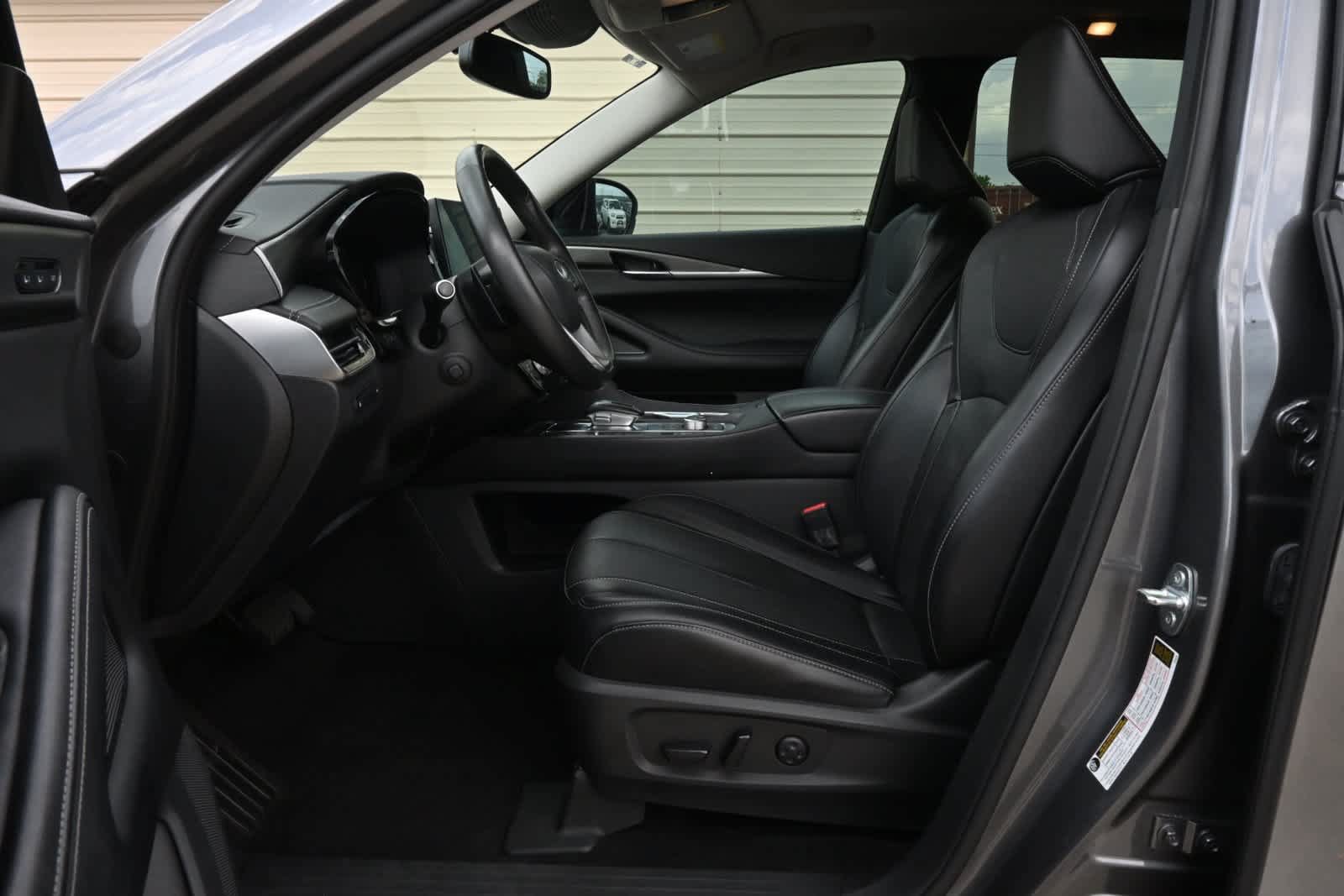 Used 2022 INFINITI QX60 Luxe w/ Cargo Package FWD image 17