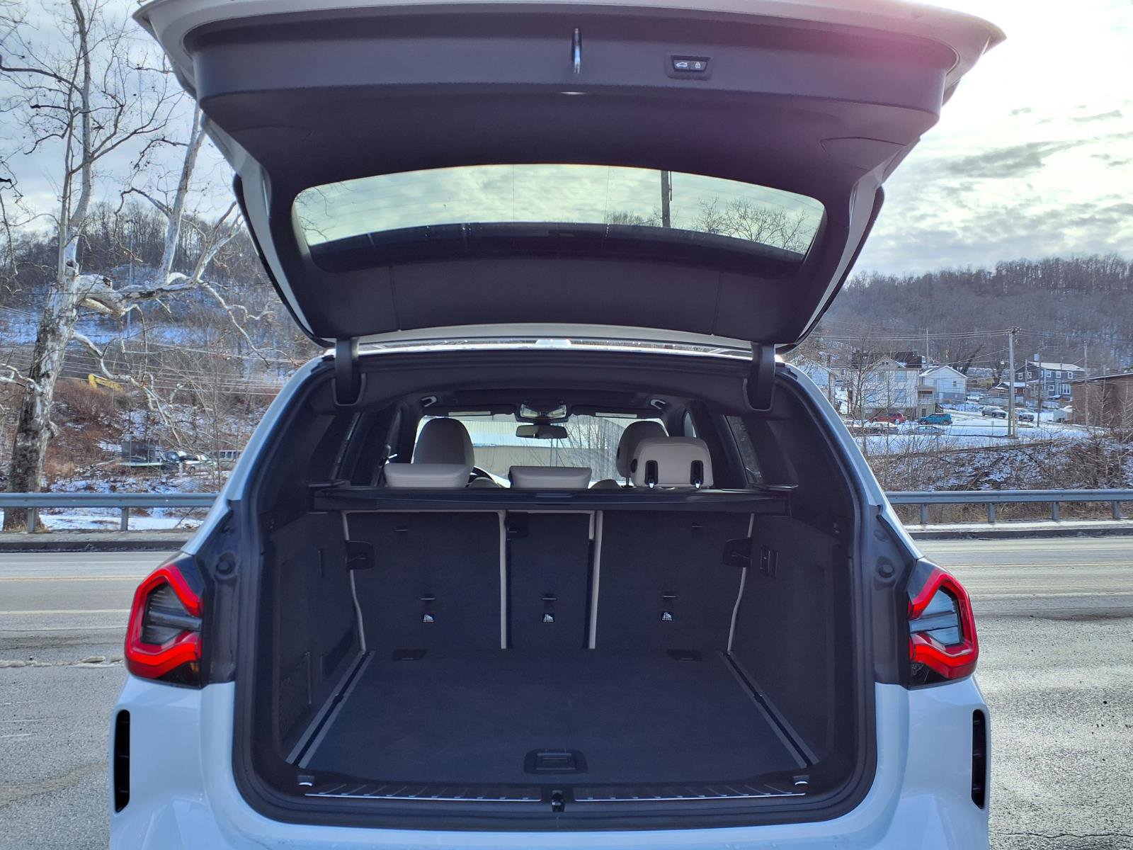 Used 2022 BMW X3 M40i image 9