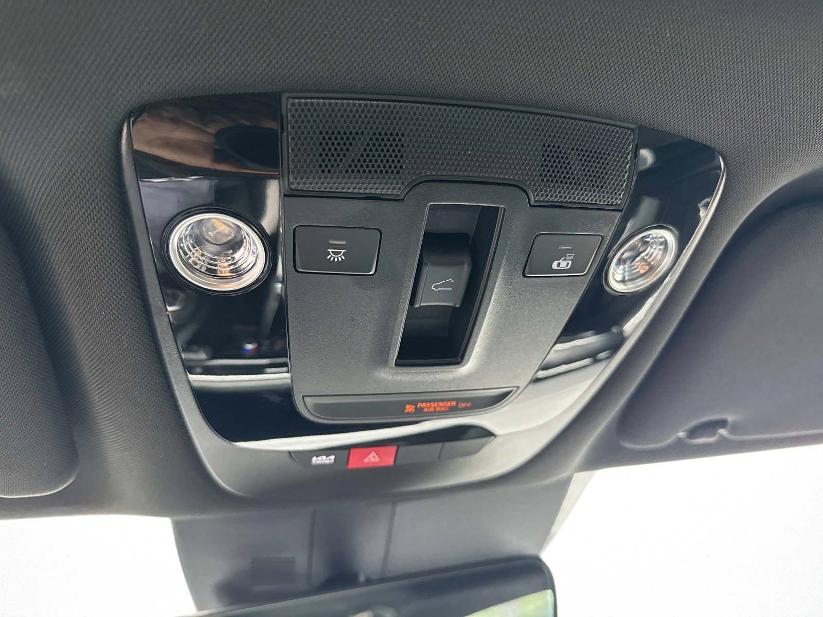 Used 2025 Kia K5 GT-Line w/ GT-Line Premium Package image 26