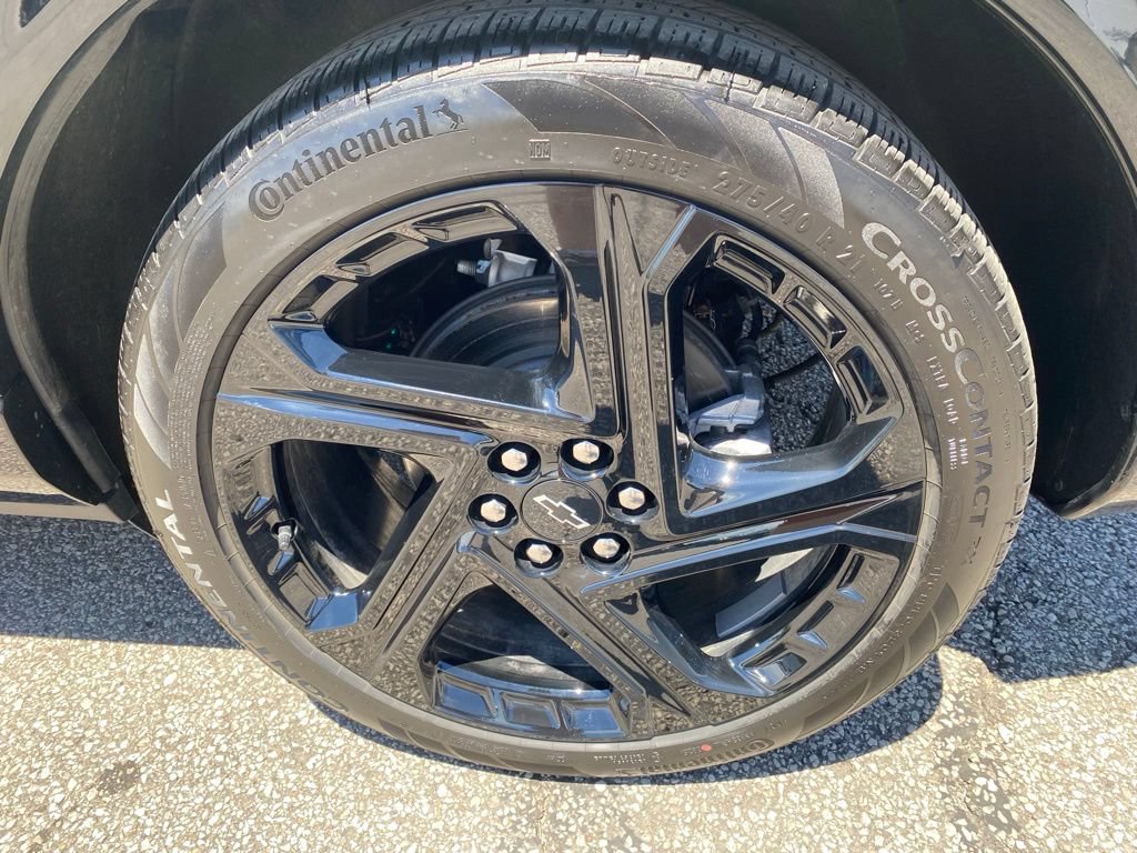 New 2025 Chevrolet Equinox EV RS FWD image 31