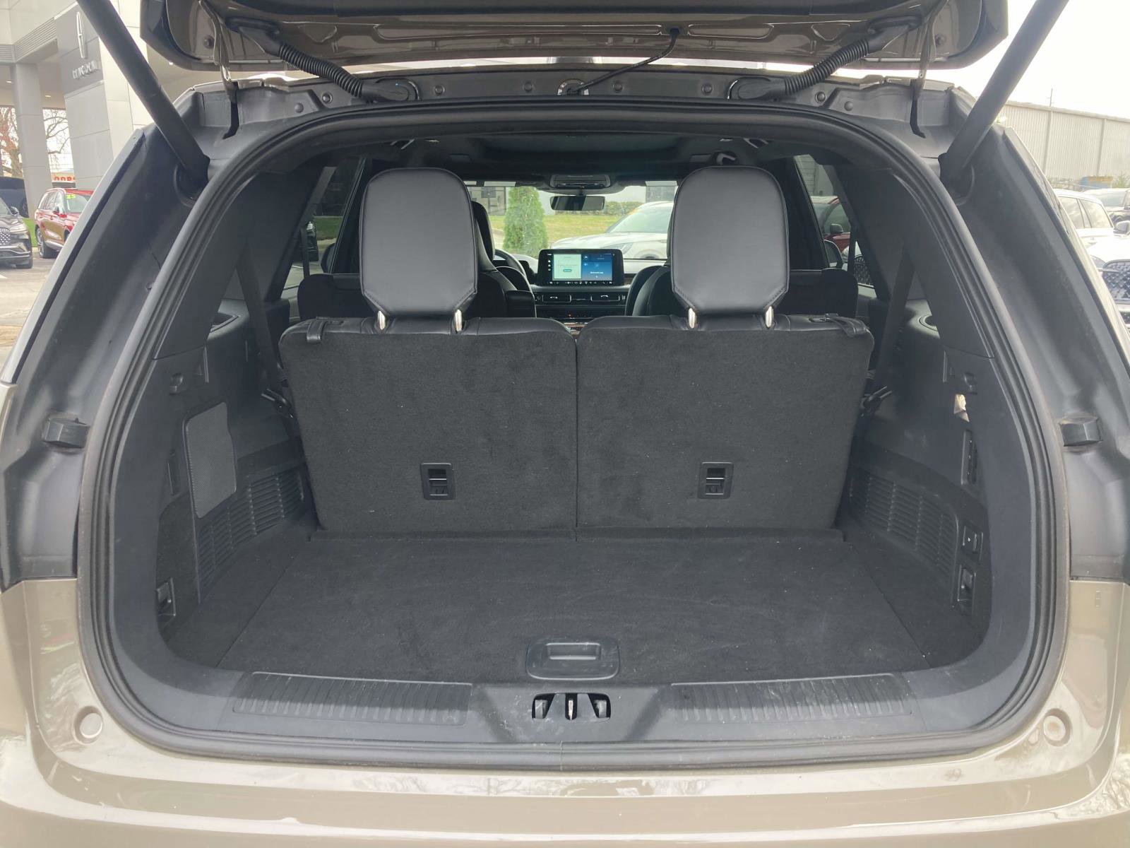 New 2025 Lincoln Aviator Black Label image 15