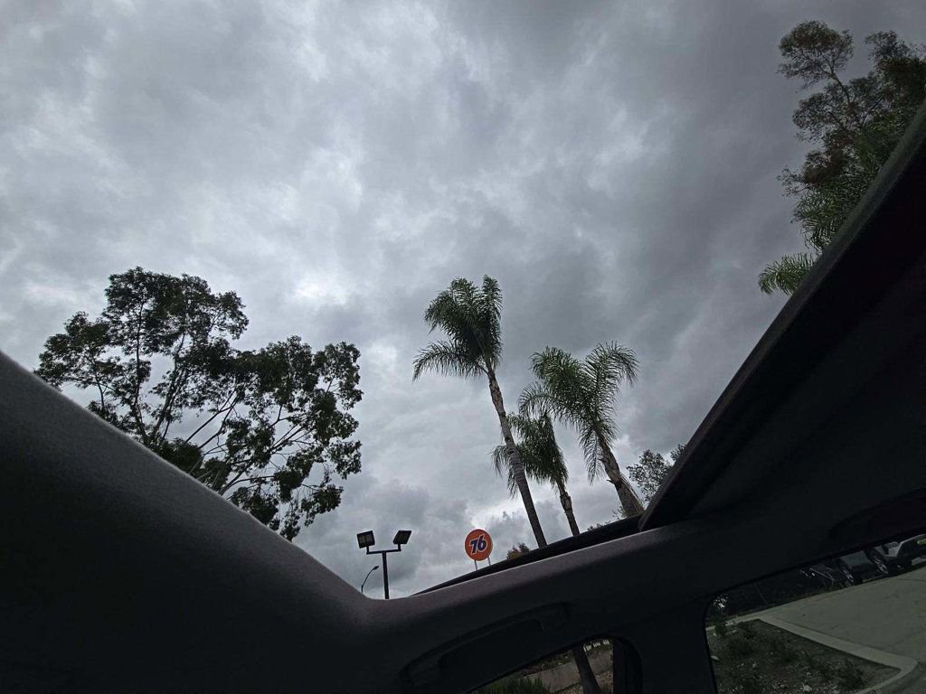 Used 2001 BMW 525i Sedan image 7