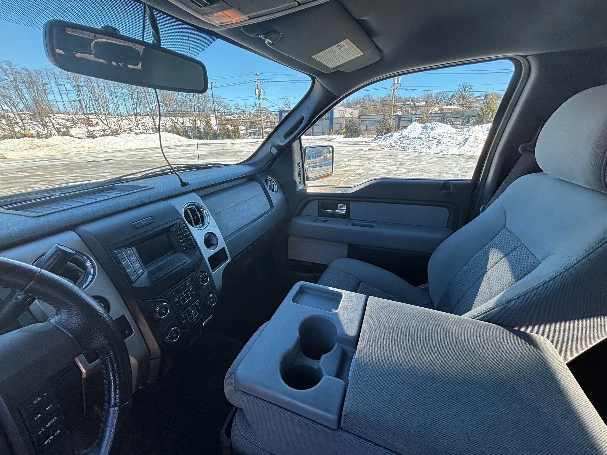 Used 2013 Ford F150 XLT w/ Luxury Equipment Group image 15