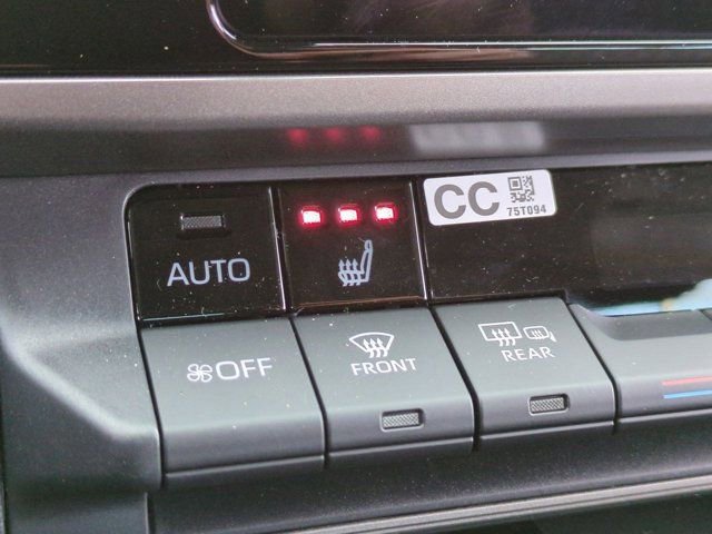 Used 2026 Toyota Camry LE image 13