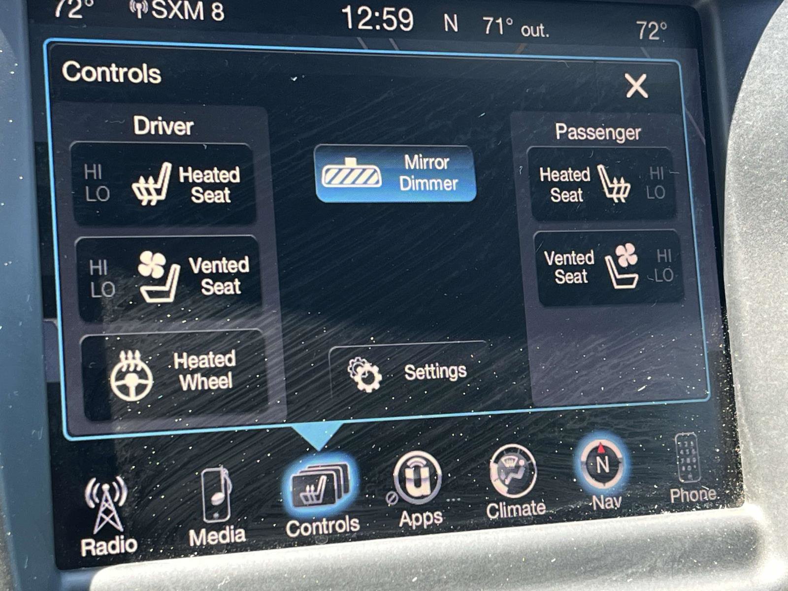 Used 2015 Chrysler 200 S w/ Navigation & Sound Group I image 24