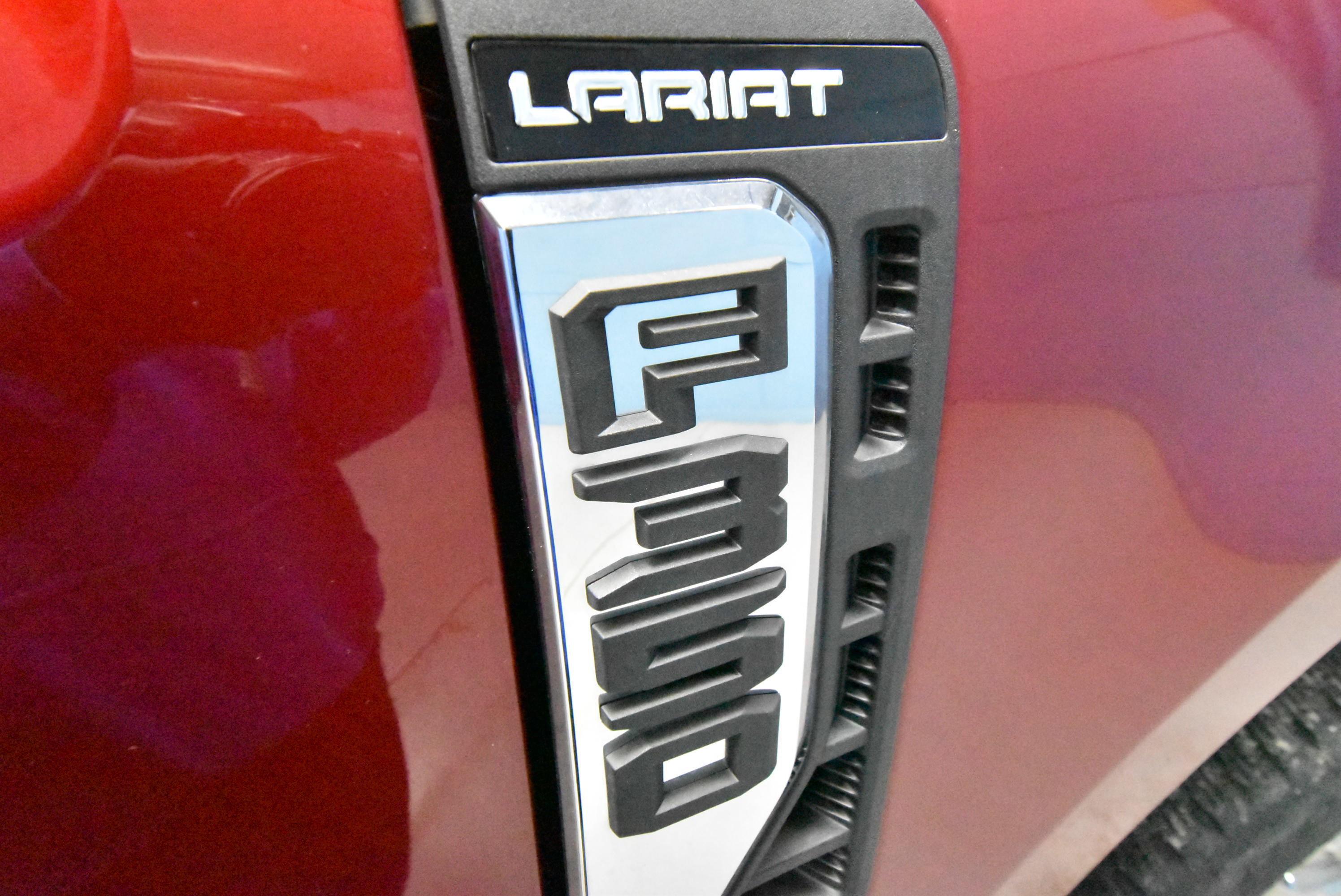 New 2025 Ford F350 Lariat w/ Lariat Ultimate Package image 41