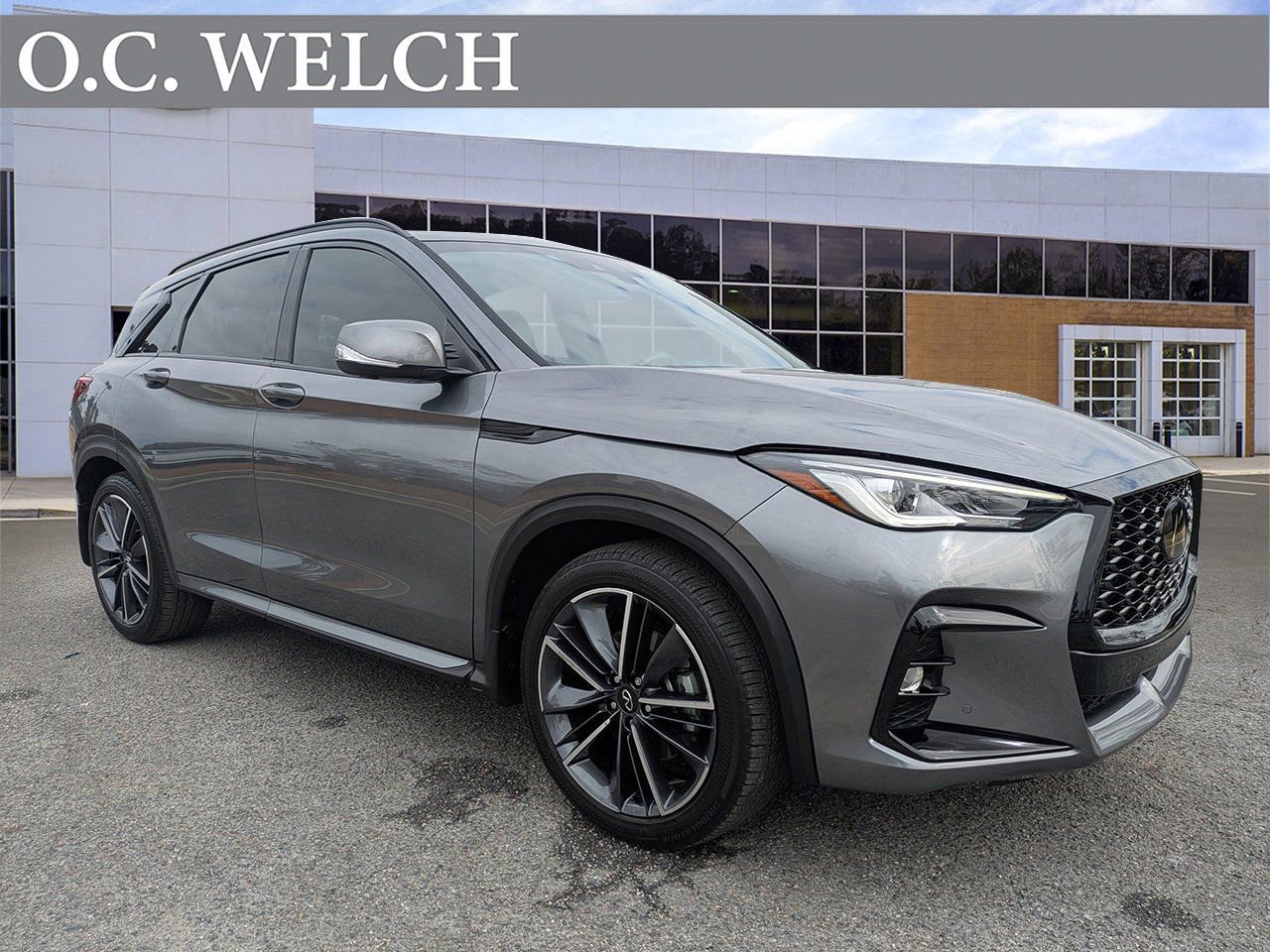 Used 2024 INFINITI QX50 Sport image 1
