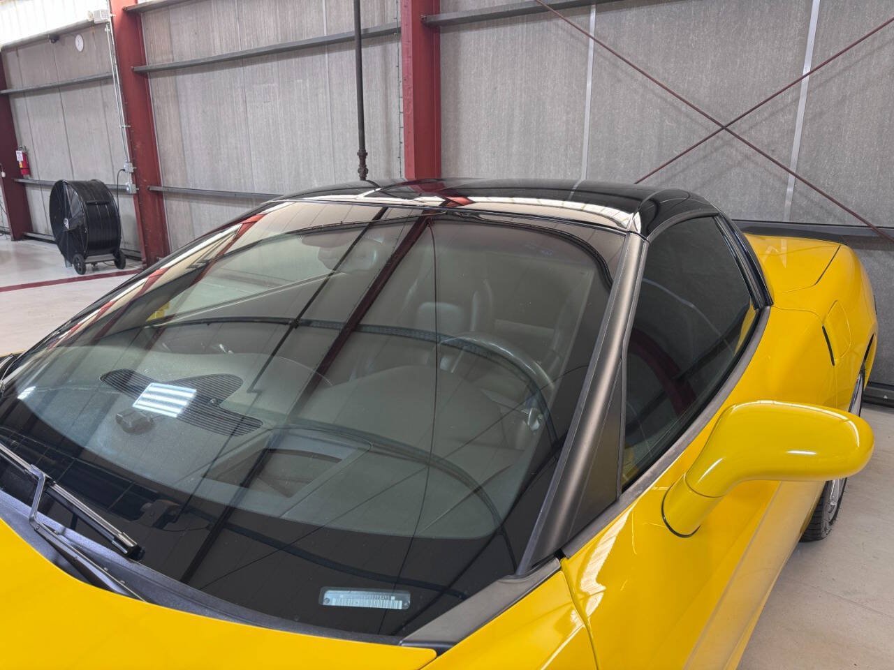 Used 2008 Chevrolet Corvette Coupe w/ Preferred Equipment Group RWD image 24