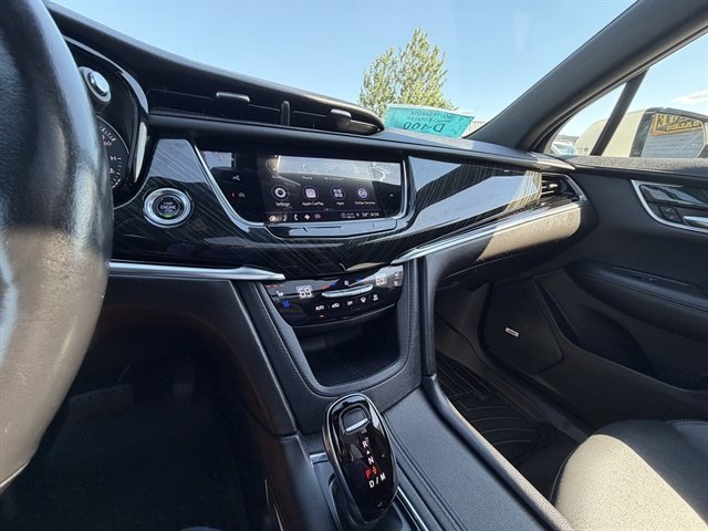 Used 2021 Cadillac XT6 Premium Luxury AWD/4WD image 37
