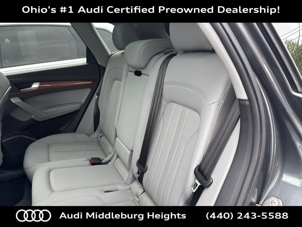 Used 2023 Audi Q5 2.0T Premium Plus w/ Premium Plus Package AWD/4WD image 23