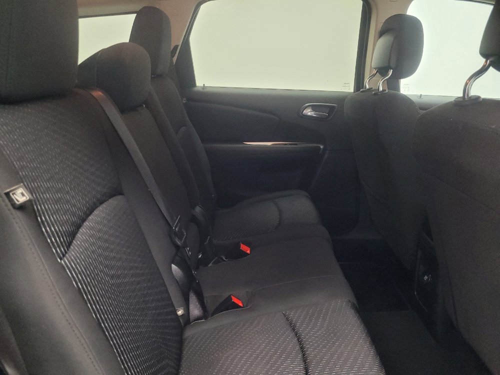 Used 2018 Dodge Journey SE FWD image 19