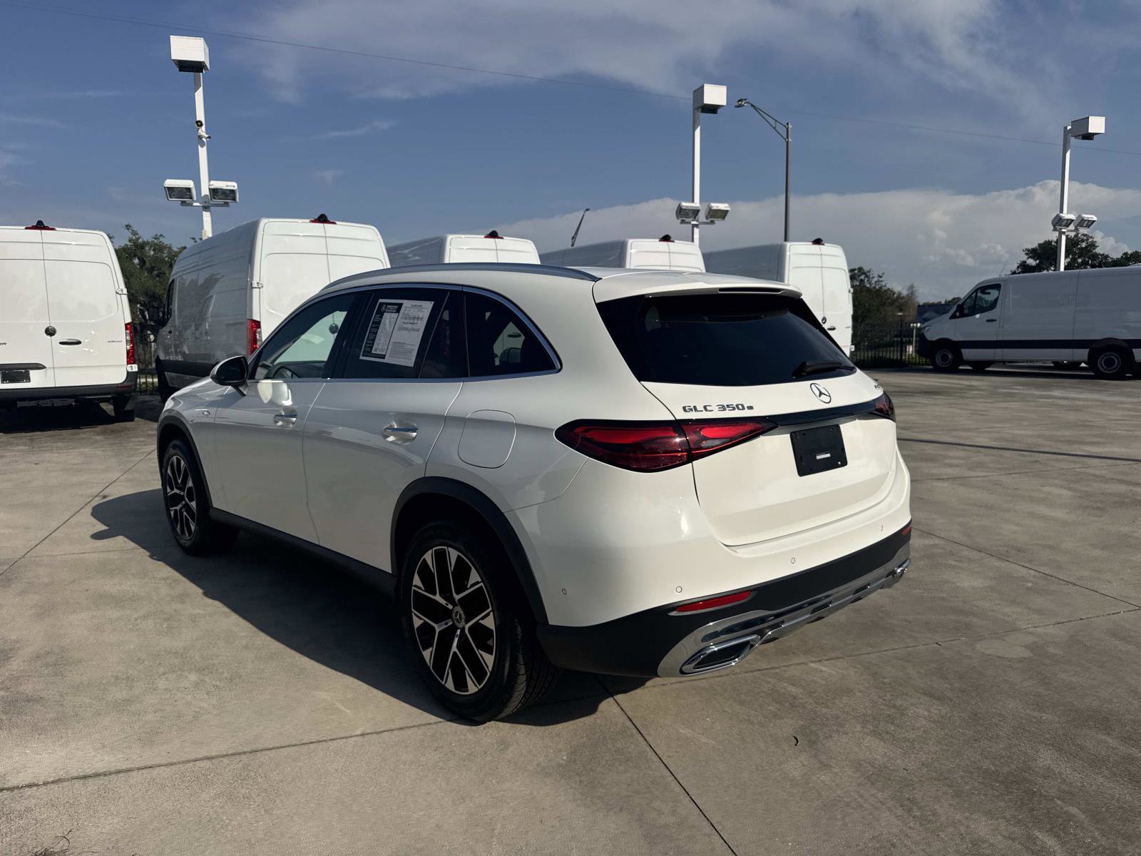 Certified 2025 Mercedes-Benz GLC 350e 4MATIC image 5