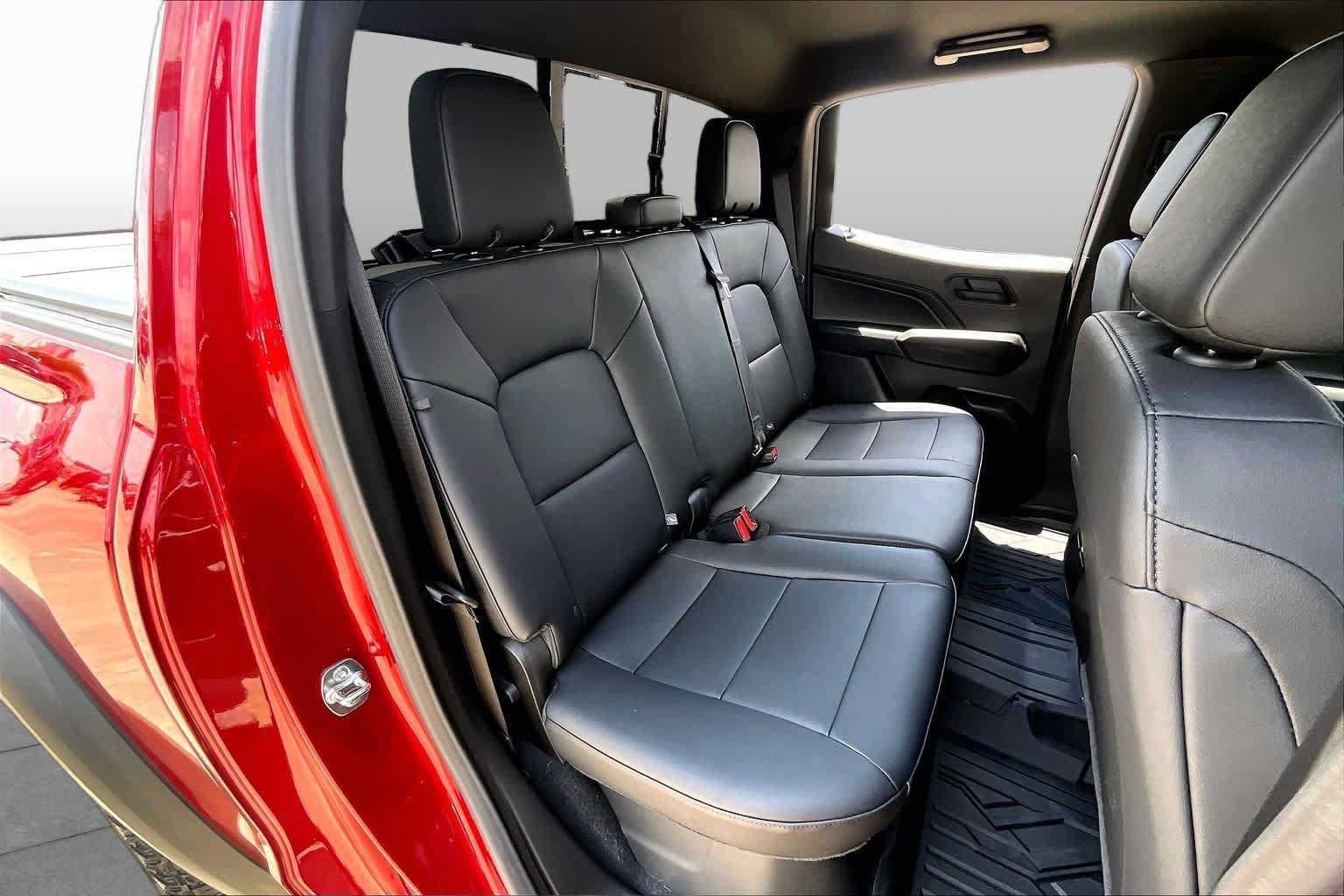 Used 2026 Chevrolet Colorado Trail Boss AWD/4WD image 20
