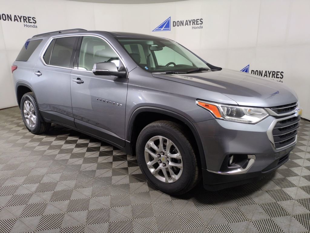 Used 2021 Chevrolet Traverse LT image 9