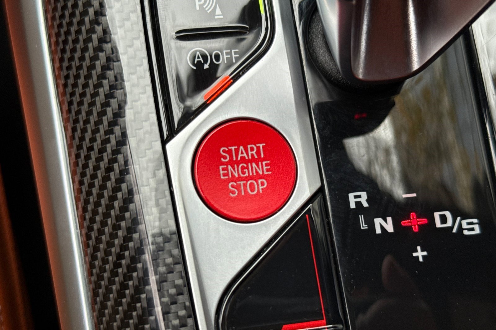 Used 2025 BMW M3 Competition w/ Executive Package image 28