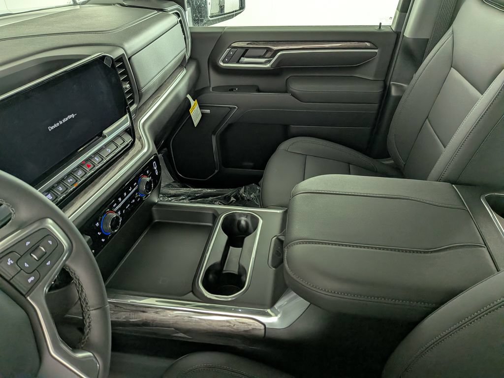 New 2026 Chevrolet Silverado 2500 LTZ w/ LTZ Plus Package AWD/4WD image 24