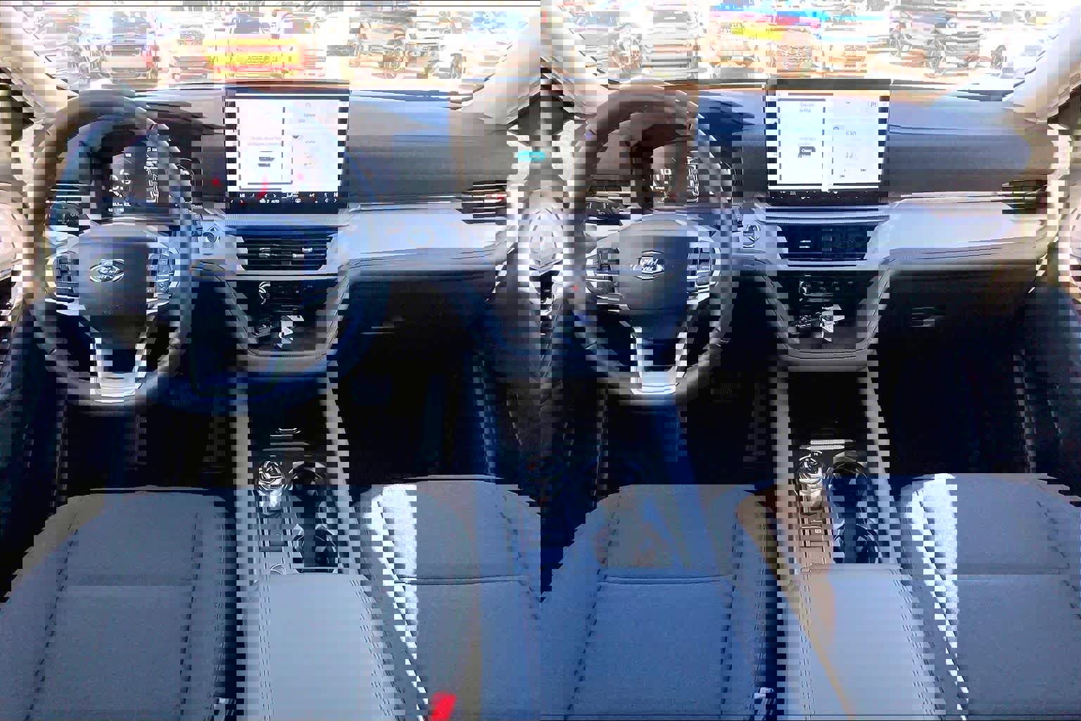 Certified 2025 Ford Explorer Active image 15