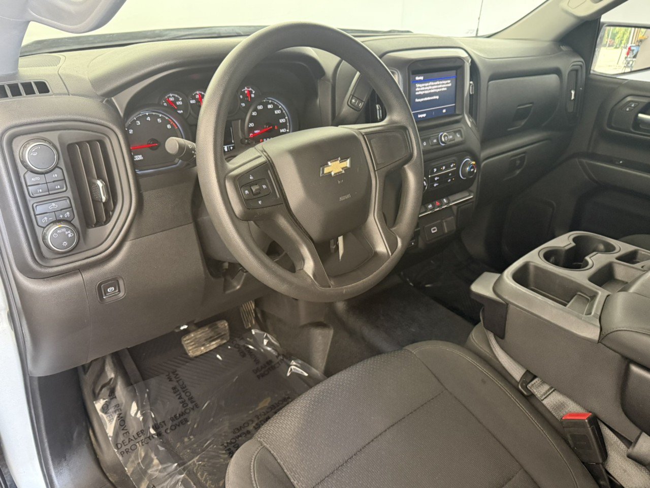 Used 2020 Chevrolet Silverado 1500 W/T AWD/4WD image 14