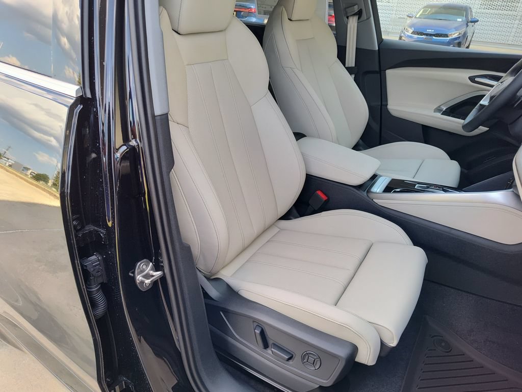 New 2026 Audi Q5 Premium Plus AWD/4WD image 12