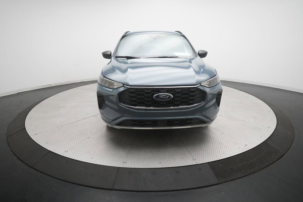 Used 2023 Ford Escape ST-Line image 11