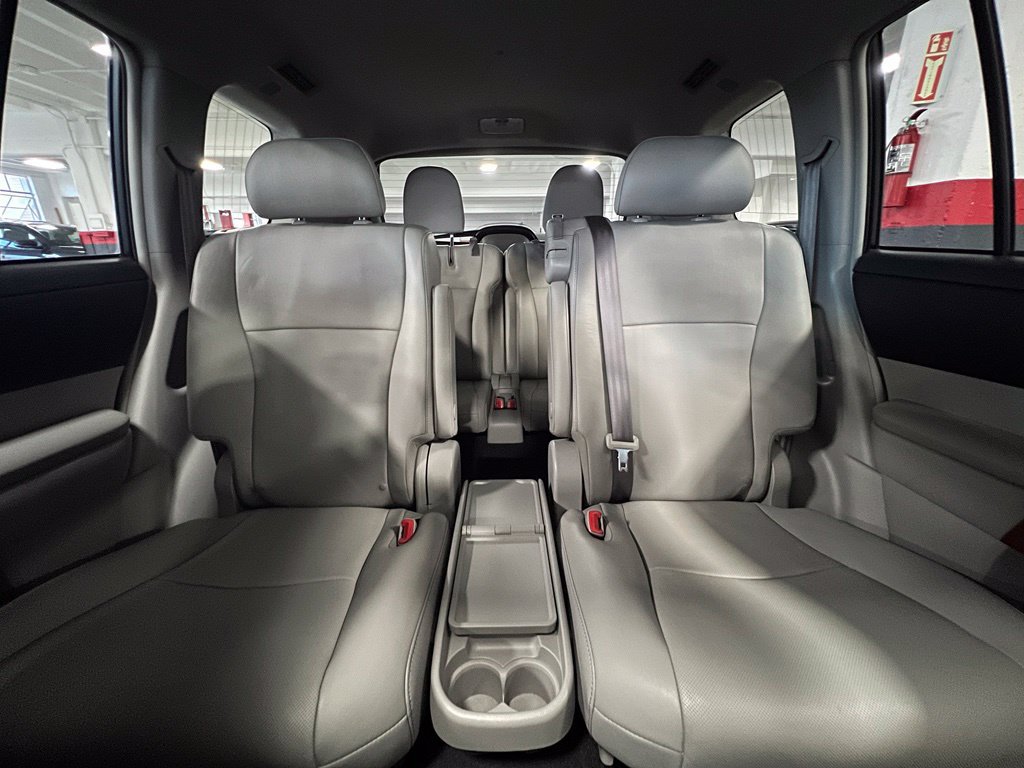 Used 2013 Toyota Highlander Limited FWD image 15