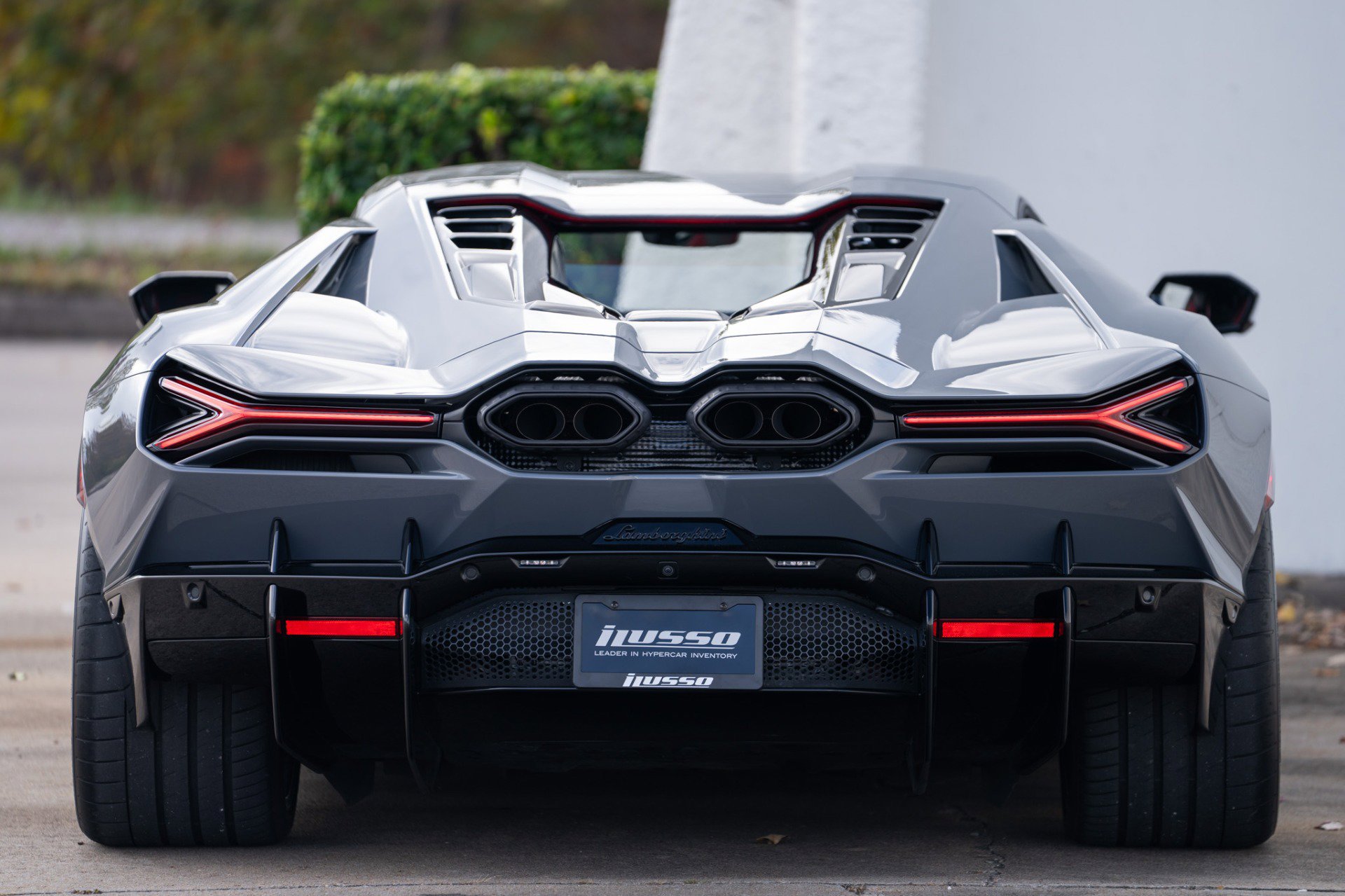 Used 2024 Lamborghini Revuelto image 15