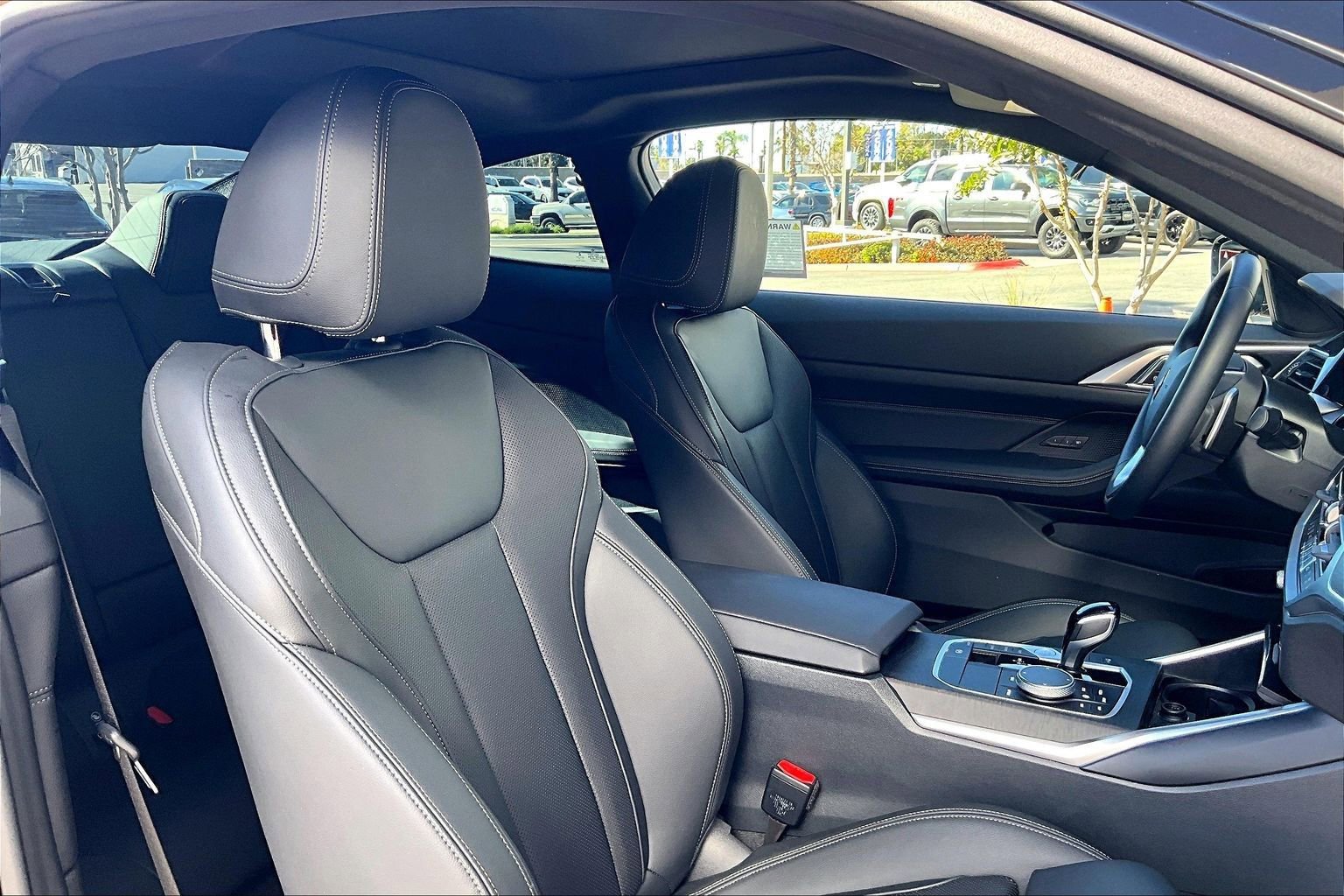 Used 2022 BMW 430i Coupe w/ Convenience Package image 7