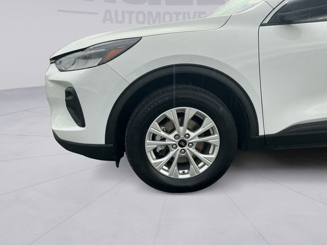 Used 2023 Ford Escape Active image 9