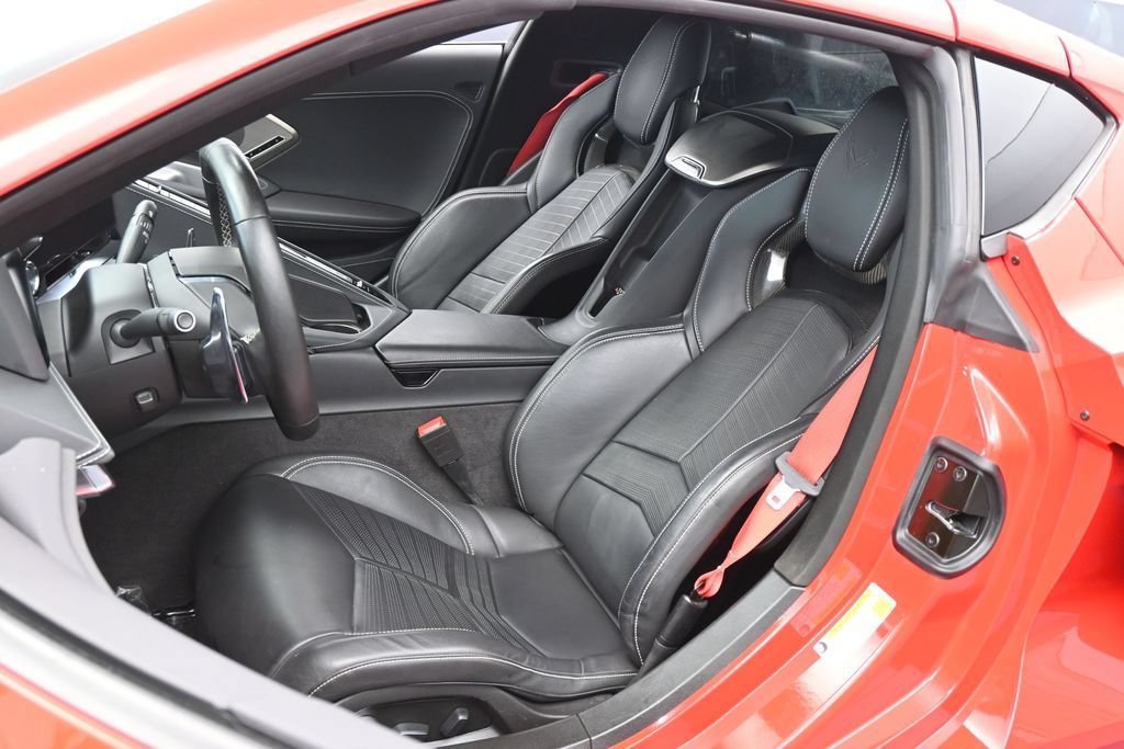 Used 2020 Chevrolet Corvette Stingray Preferred Cpe w/ 2LT Preferred Equipment Group RWD image 10