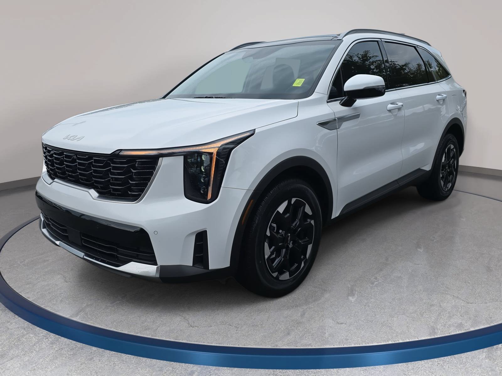 New 2026 Kia Sorento S w/ S Panoramic Sunroof Package