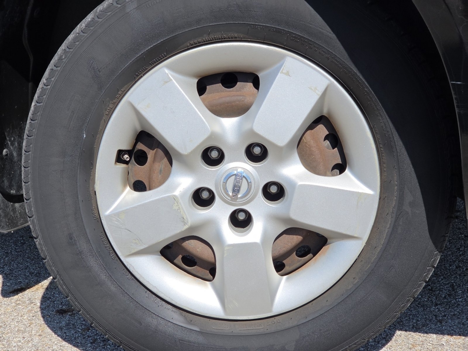 Used 2011 Nissan Rogue S AWD/4WD image 8