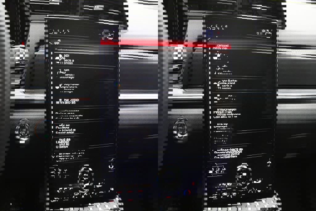 Used 2025 GMC Terrain Elevation image 22