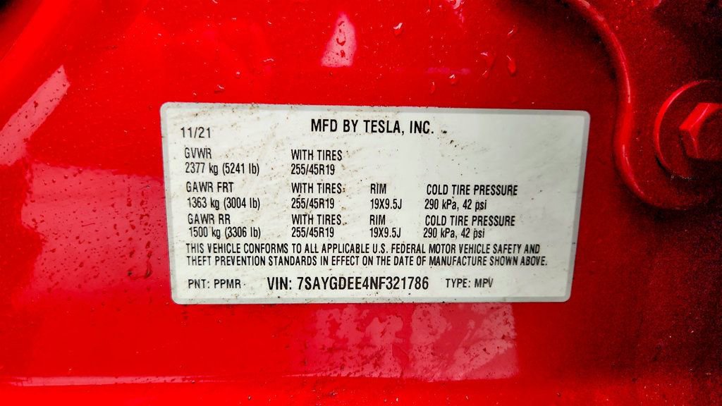 Used 2022 Tesla Model Y Long Range AWD/4WD image 23