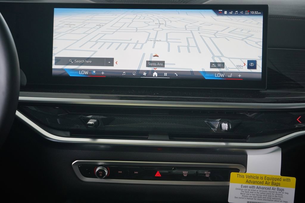 New 2026 BMW X6 xDrive40i w/ Climate Comfort Package image 13