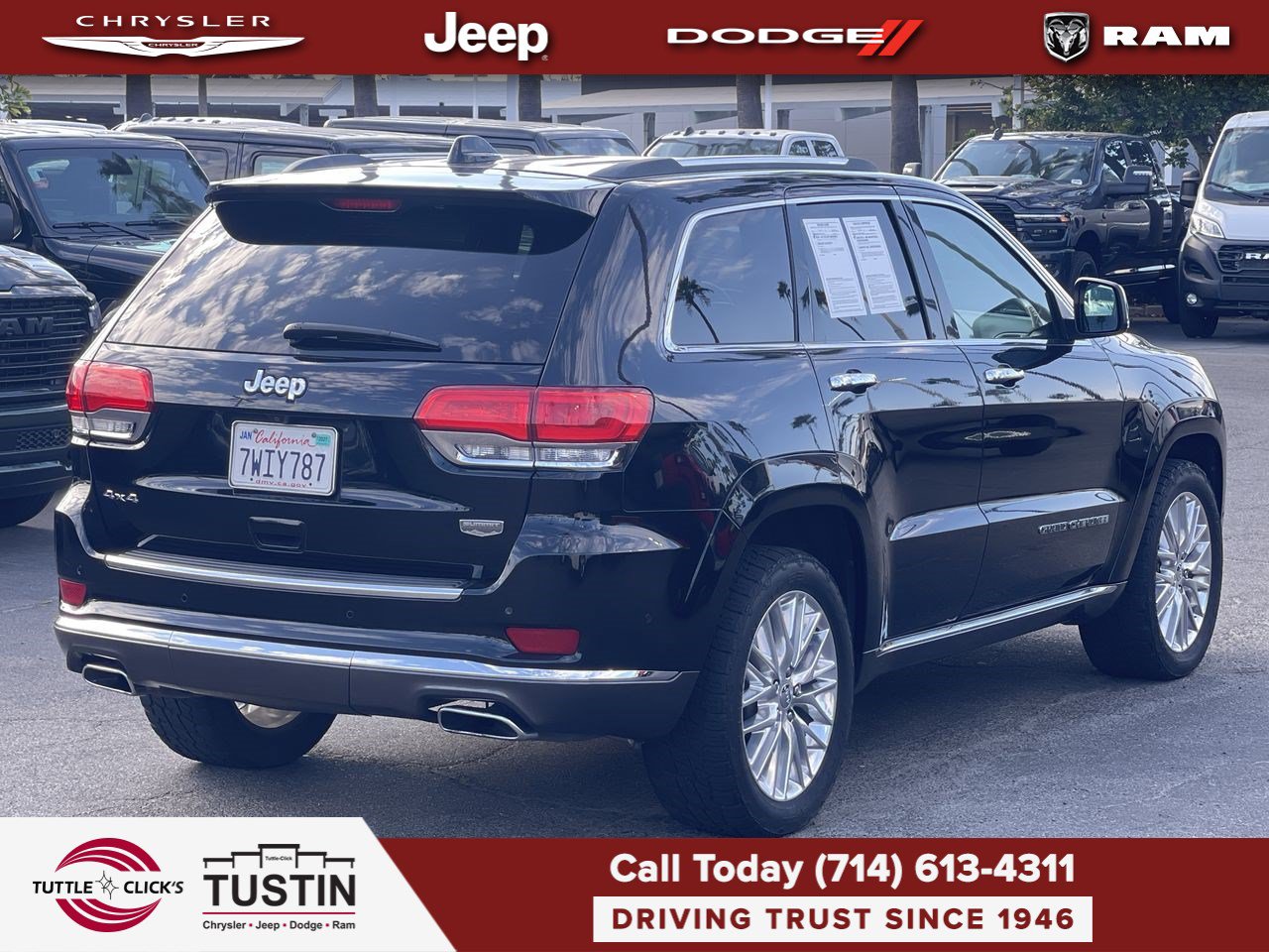 Used 2017 Jeep Grand Cherokee Summit AWD/4WD image 6