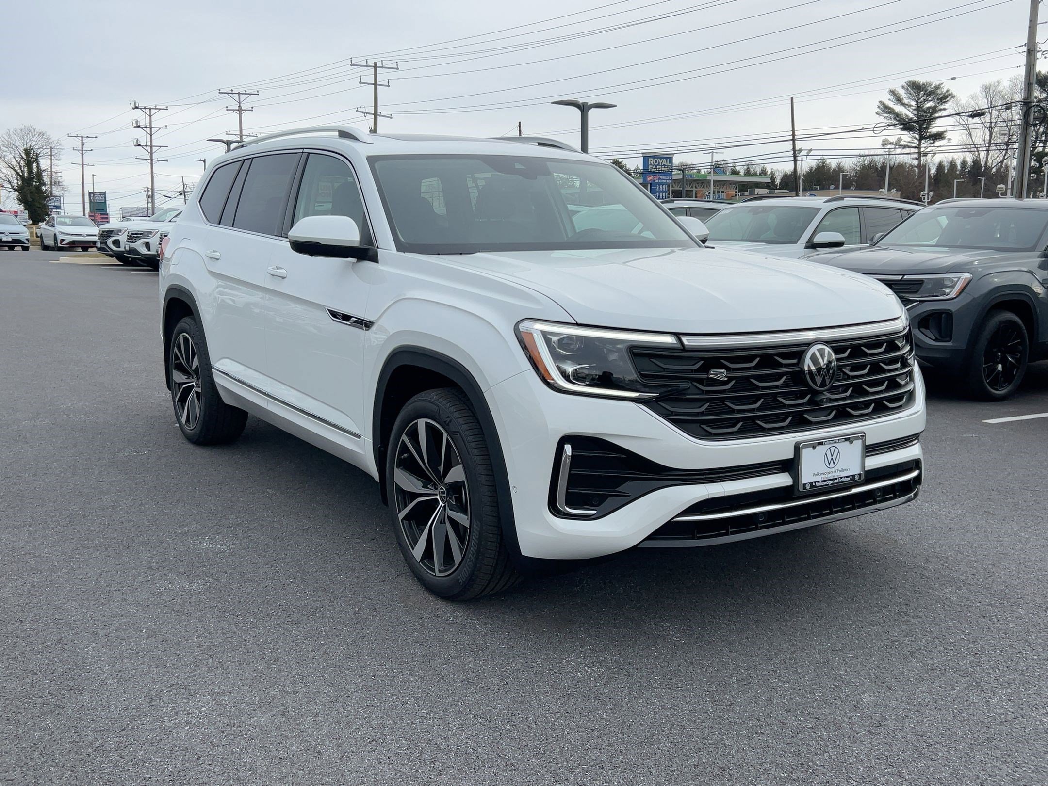 New 2026 Volkswagen Atlas SEL Premium R-Line image 7