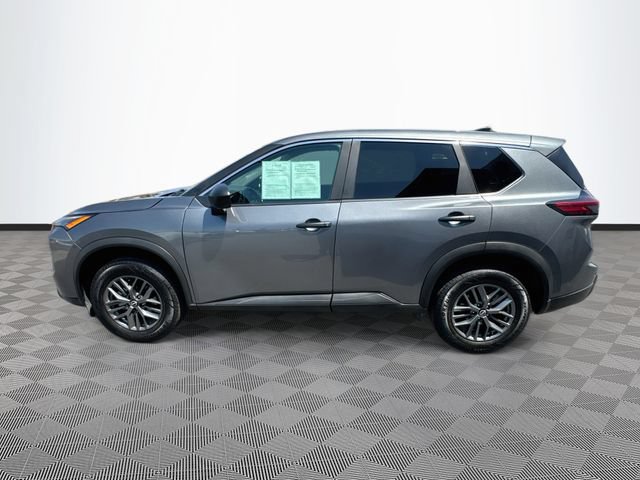Used 2024 Nissan Rogue S FWD image 4