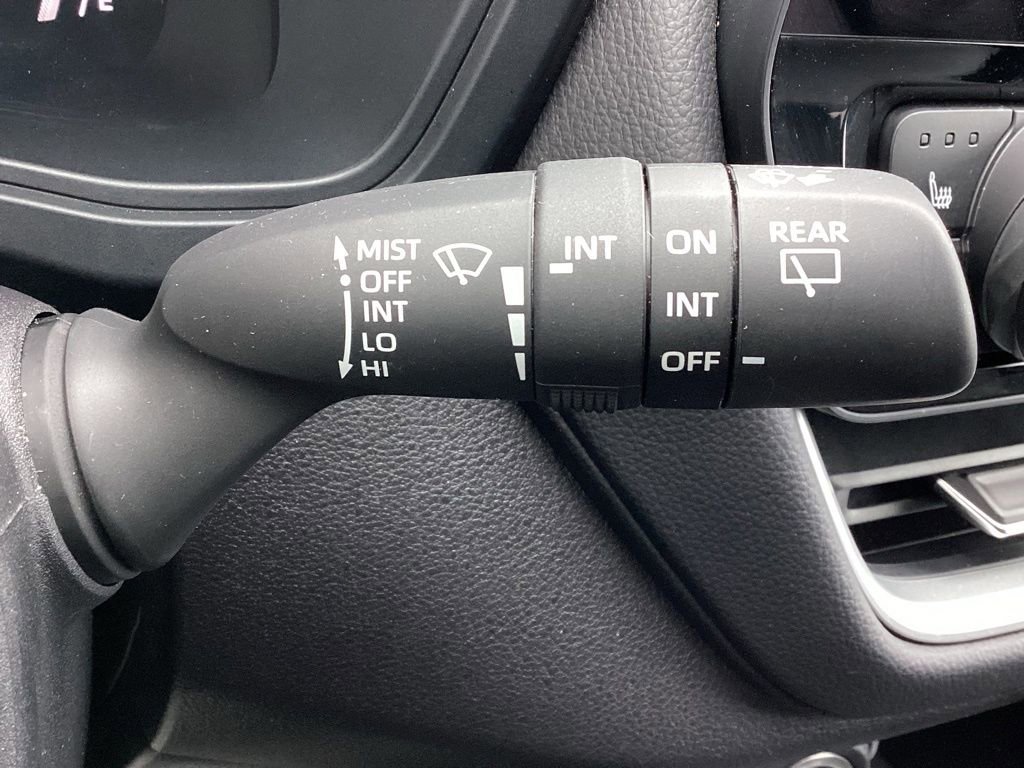 Used 2025 Toyota Grand Highlander AWD image 28