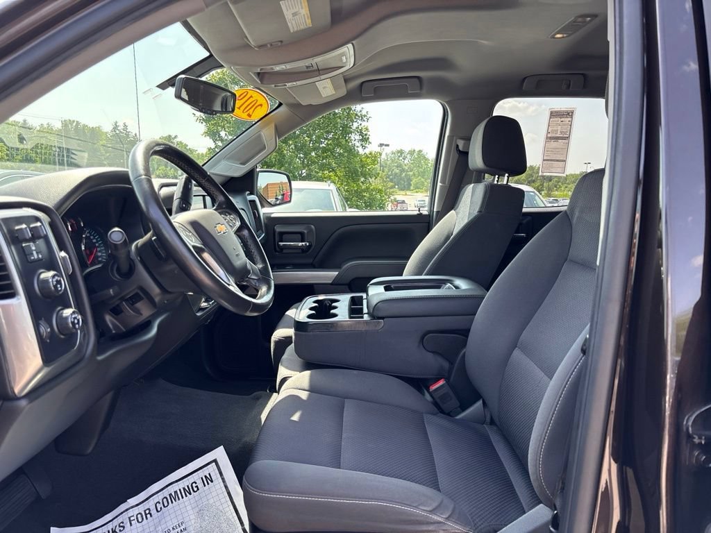 Used 2019 Chevrolet Silverado 1500 LT w/ All Star Edition AWD/4WD image 17