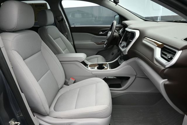 Used 2021 GMC Acadia SLE w/ Driver Convenience Package FWD image 35