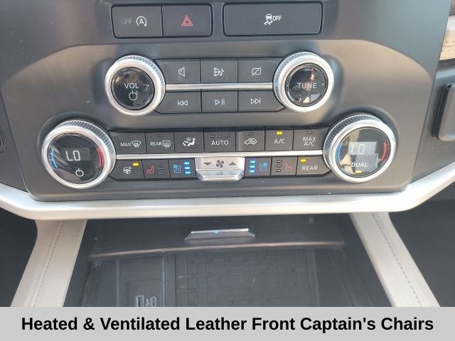 Used 2024 Ford Expedition Limited image 10