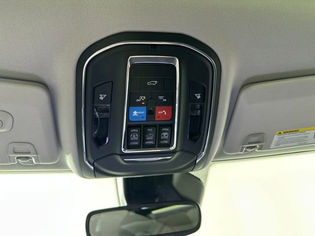 Used 2023 Jeep Grand Cherokee 4WD 4xe image 24