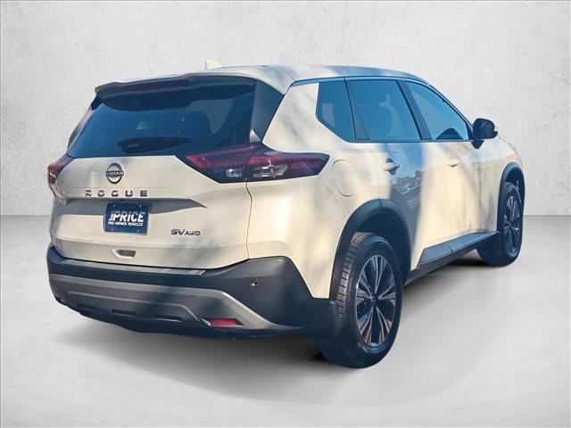 Used 2023 Nissan Rogue SV image 5
