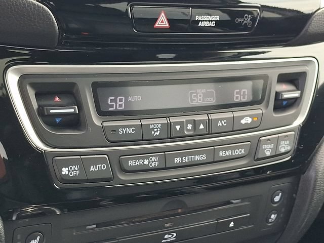 Used 2016 Honda Pilot Elite image 17