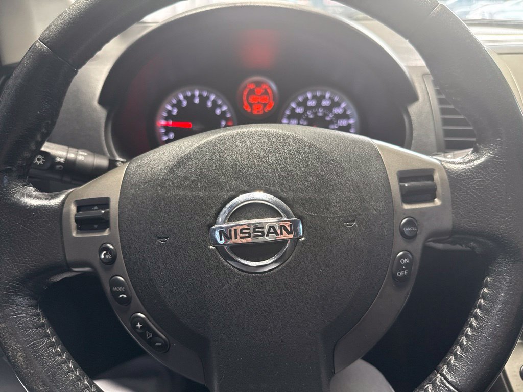 Used 2011 Nissan Sentra 2.0 SR w/ Special Edition Pkg FWD image 23